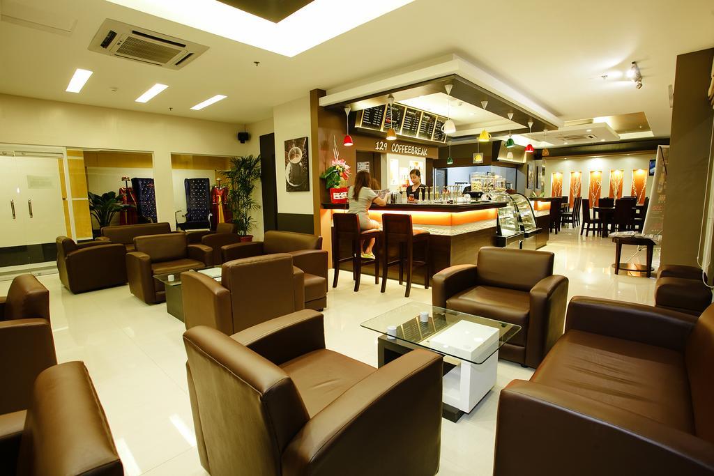 Big 8 Corporate Hotel Tagum Exterior foto